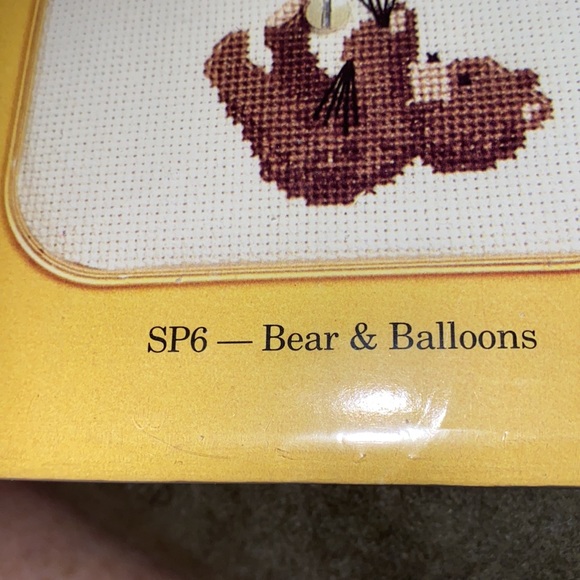 New but opened Fond memory counted cross stitch SP6 bear &balloon switch plate - Picture 6 of 9